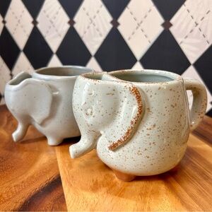 Pair Elephant Ceramic Mugs – 3D Pottery Cups with Tea Bag Holder Pocket